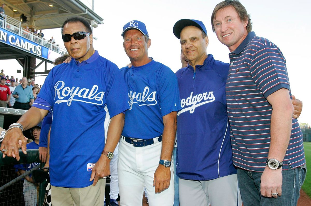 Muhammad-Ali-Wayne-Gretzky.jpg